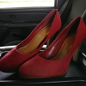EUC Red FIONI Heels